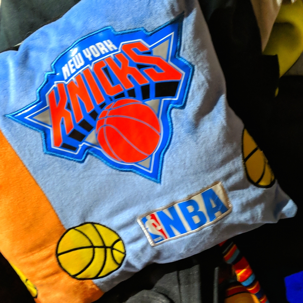 NY Knicks NBA Pillow